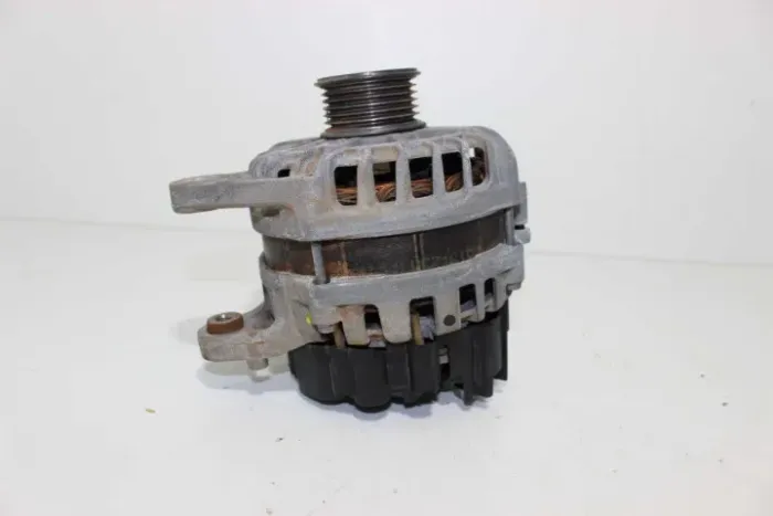 Alternador 14v 90a Vw Saveiro Gol Voyage Fox Up 04c903023g