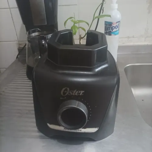 Motor do liquidificador preto OSTER Power 1400w