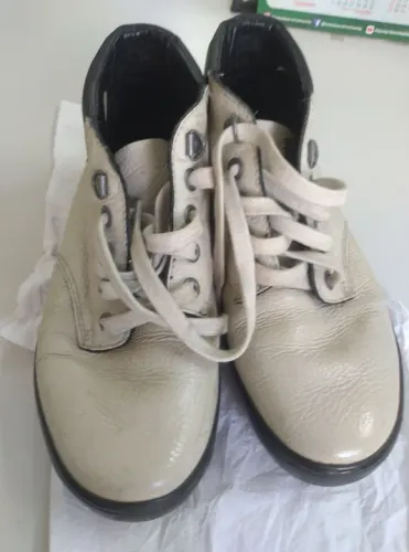 Tênis Casual white em Couro marca Kelf