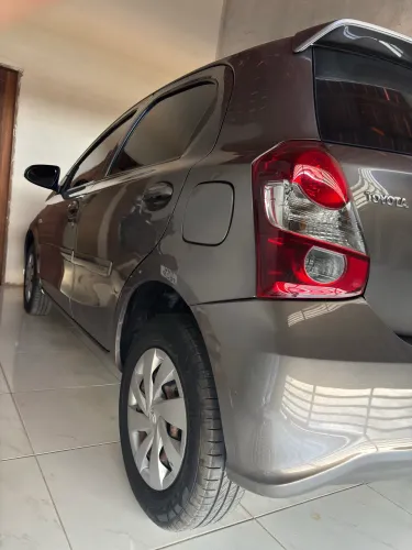 Etios 2019 particular 
