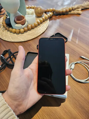 Iphone 12 vermelho 128GB