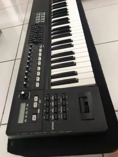 WTeclado Roland A800 Pro 