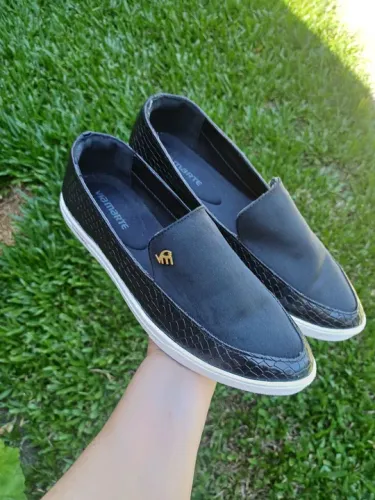 Tênis via Marte tam 39
