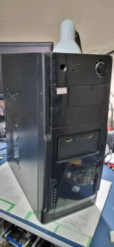 Cpu para estudar, trabalhar, sua empresa. Brinde fone gamer. Nao aceito pix.