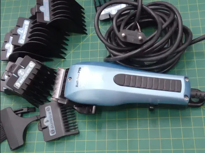 Máquina De Corte Babyliss Pro Nano Titanium 220v (Usada)