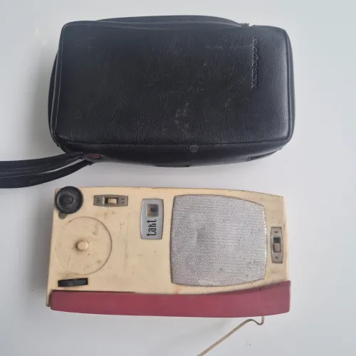 Rádio Portátil Takt Vintage japones anos 60 - Decorativo