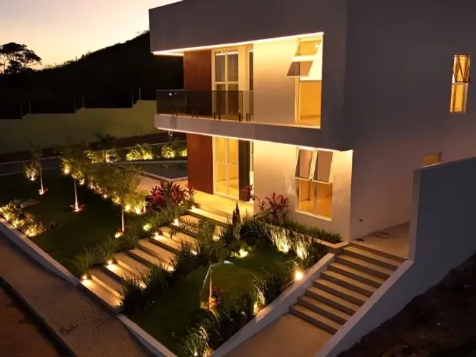 Casa Duplex no Cond. Jardim das Oliveiras à Venda (CA0776-DV)