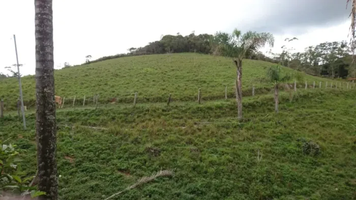 Terreno 13 ha, com casa, água por gravidade, nascente, Serra do Cipó.