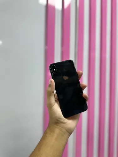 iPhone X 64 gb preto