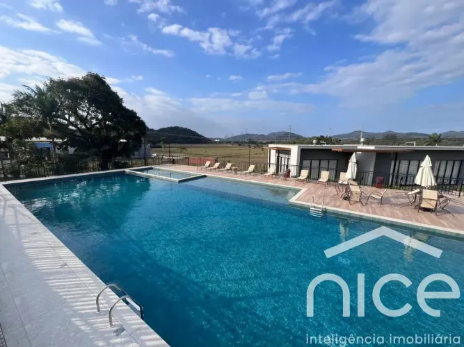 Lote à venda em condomínio fechado no bairro Rio do Meio, em Itajaí/SC