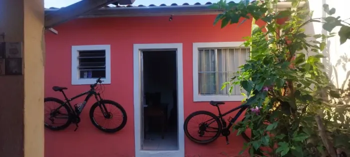 kitnet 500 metros praia centro-160,00 preço de  4 pessoas  VAGAS  APARTIR DE 5 DE  JANEIRO