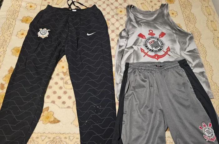 Conjunto Corinthians - Calça Nike e Camiseta