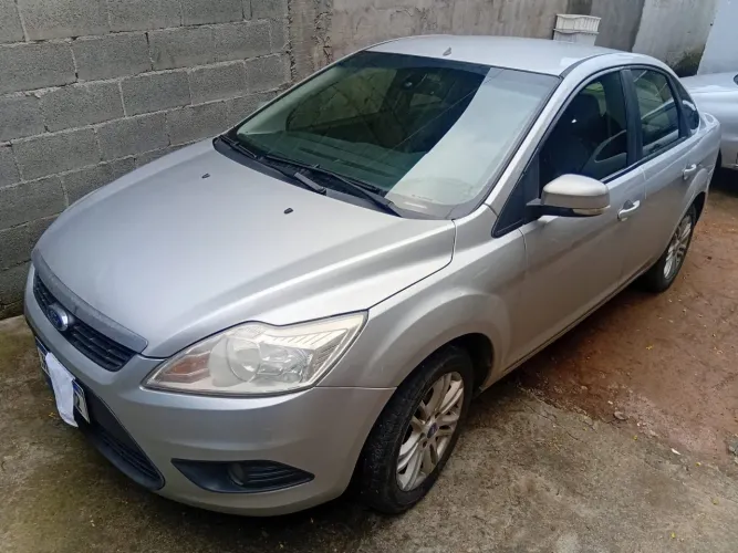 Ford Focus Sedan 2.0 16v/2.0 16V Flex 4P 2012