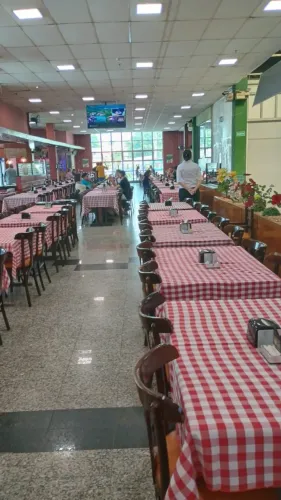 Churrascaria e restaurante - Zona Leste