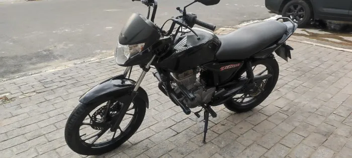 Honda Titan mais linda do Rio de janeiro.