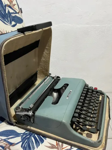 Máquina de escrever 