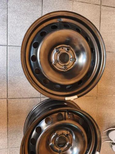 4 rodas de ferro aro 16 - Chevrolet Tracker 2025