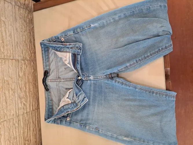 Calça Jeans Azul Claro