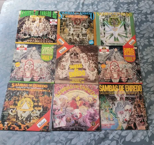 Lote 15 discos de vinil samba de enredo