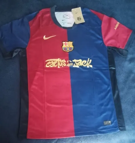 Camisa Barcelona Travis Scott