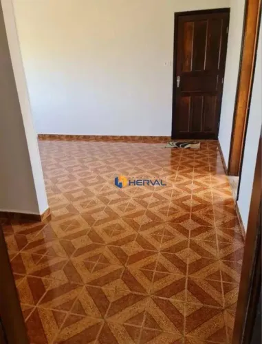 Sobreloja com 2 quartos para alugar, 70 m² por R$ 1.670/mês - Zona 07 - Maringá/PR