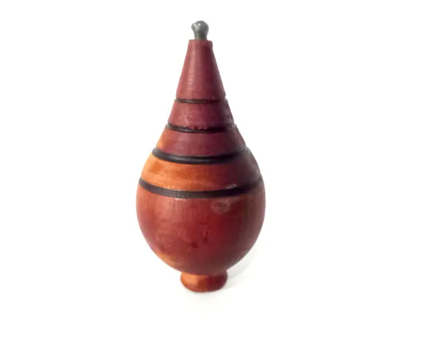 Brinquefo Antigo Pião de Madeira com Corda - Brinquedo Clássico e Nostálgico<br>