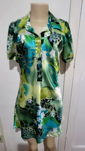 Vestido de cetim tempos modernos p