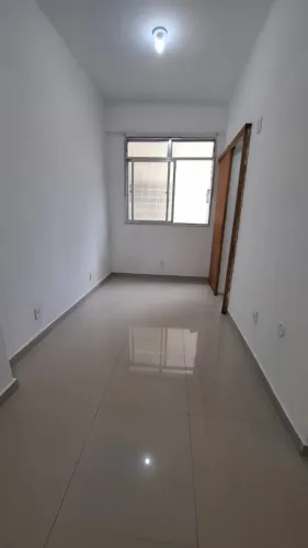 Vendo  Conjugado- Rua do Riachuelo