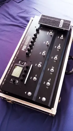 Pedaleira Line 6 POD HD 500X - Excelente Estado