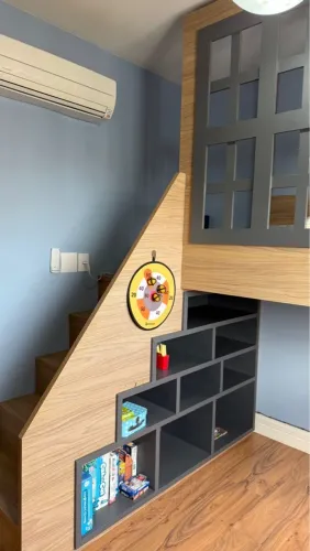 Quarto Infantil - Cama com brinquedoteca seminova - 12 x Cartão 