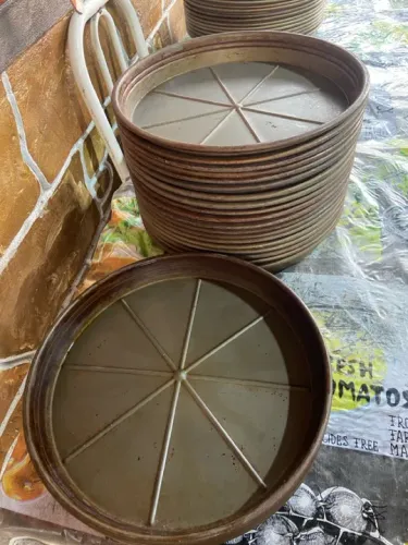 Formas de pizza média 