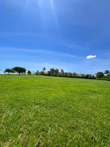 Terreno à venda em Primeiro de Maio, Centro, com 1270 m², Ilha do Sol