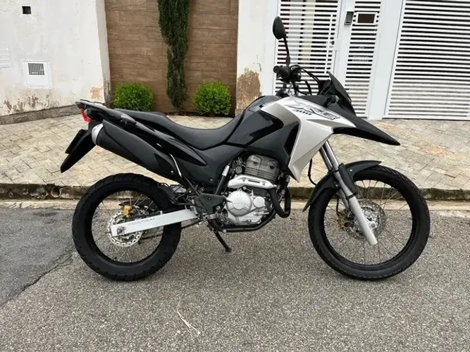 2018 Honda xre 300 2018 (financio&vendo no boleto!)