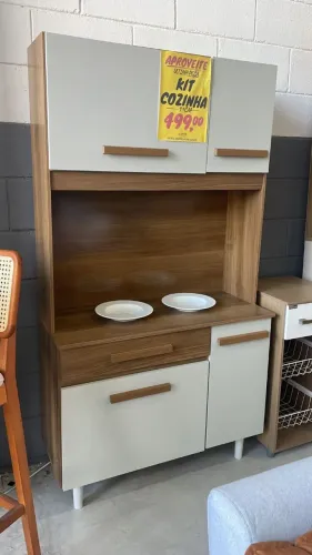 Armário de Cozinha Compacto (QUEIMA DE MOSTRUÁRIO)