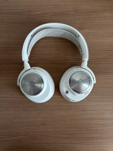 Fones De Ouvido Sem Fio Steelseries Arctis Nova Pro Wireless Branco (Usado)