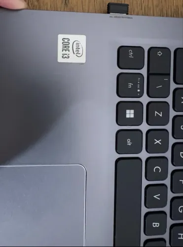 Notebook ASUS? Intel Core i3