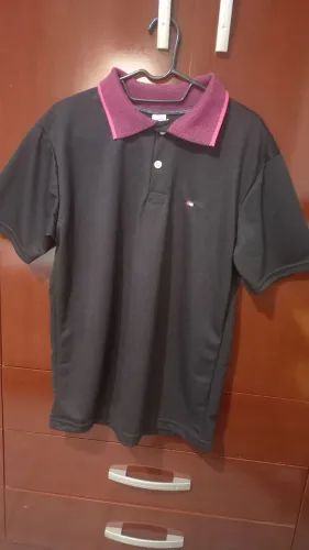 Camisa Polo preta nova. Tamanho G