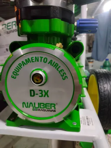 Vendo airless 2.150 usada único dono semi nova 