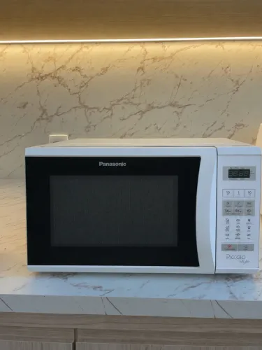 Microondas Panasonic Piccolo Style 25L
