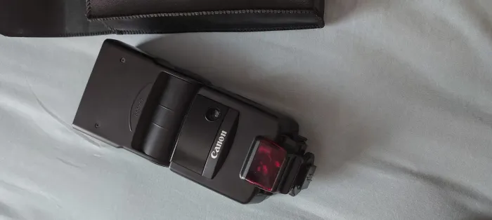 Flash Canon Speedlight 540EZ (Analógicas)