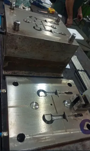 Molde de Suporte de Varão de Cortina