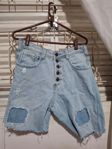 Vendo Shorts Jeans Feminina Novo