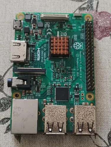 Raspberry Pi 3B (para peças)