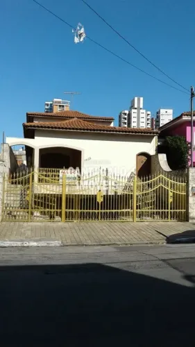 Casa à venda e aluguel em Vila Gomes Cardim
