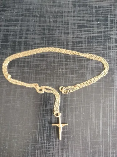 Cordão com crucifixo da marca Rommanel