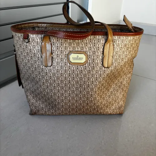 Bolsa Victor Hugo