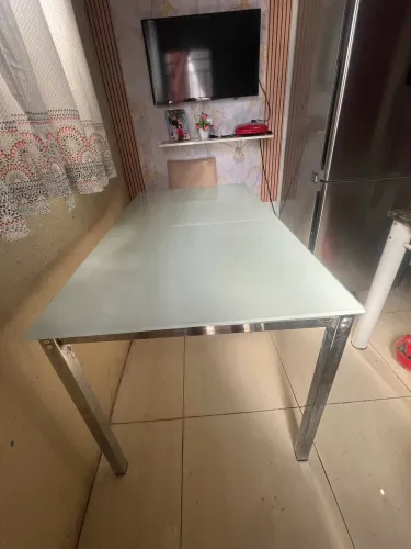 Mesa de vidro 6 lugares 