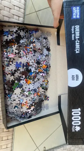 Quebra cabeça 1000 peças