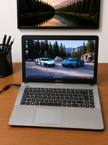 Notebook Asus i3 / rápido / Win 11 / 500 gb