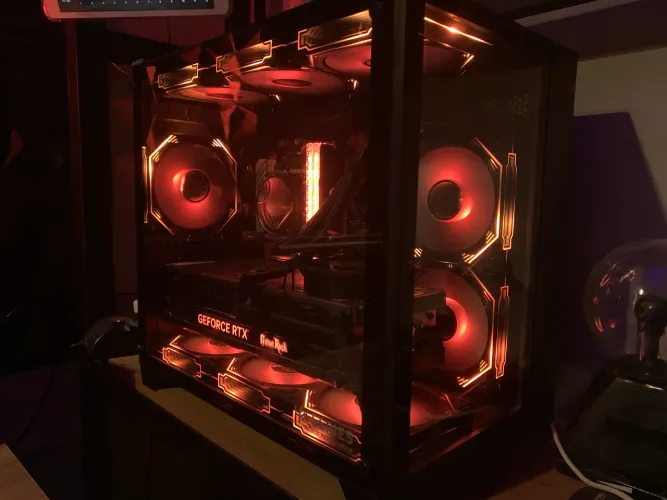 Gabinete aquário HX710L / mid-tower / USB 3 / Na caixa